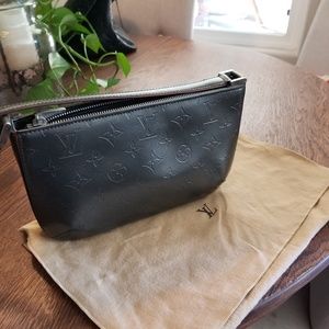 Louis Vuitton Matte Black Vernis Fowler Handbag